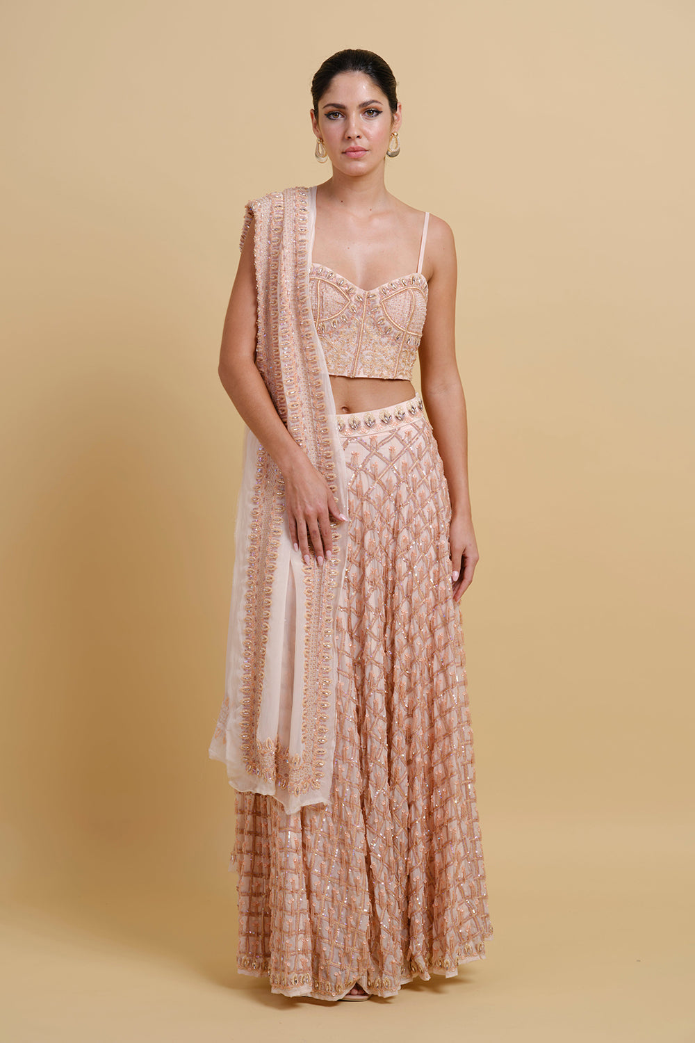 Misrakesi Lehenga