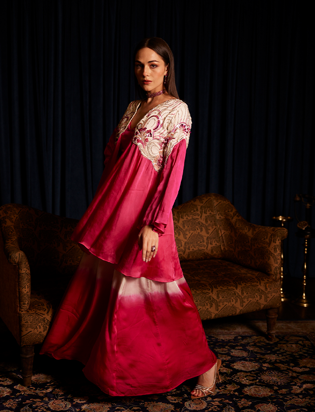 CY Saadgi Nagpal Wavecreast Magenta Cape Set Side 1