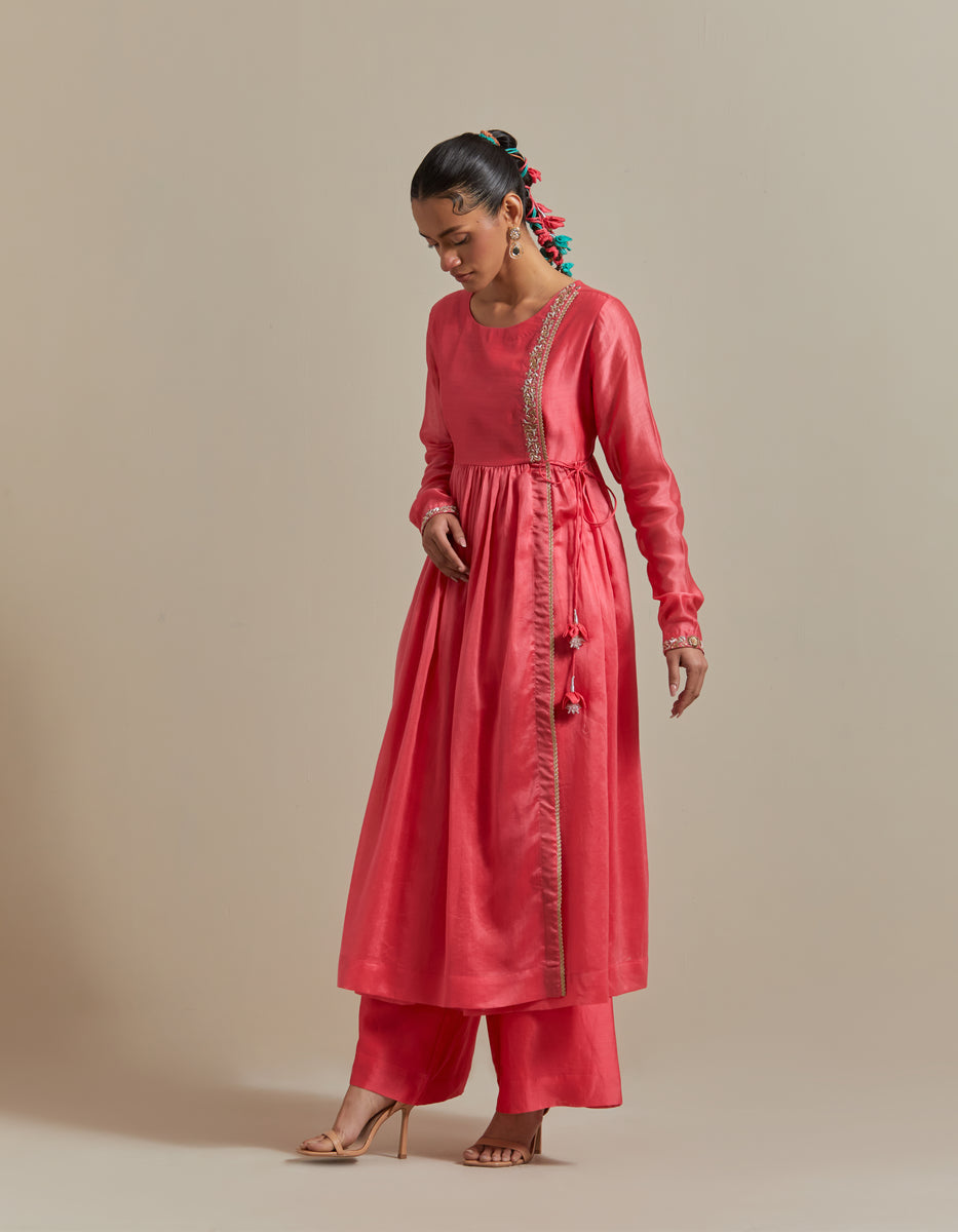 CY Vinusto Pink Embroidered Anarkali Set Front 2