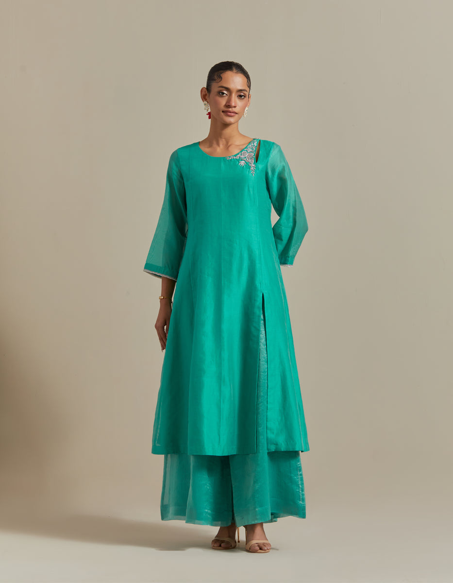 CY Vinusto Aqua Green A-line Kurta With Palazzo Front 2