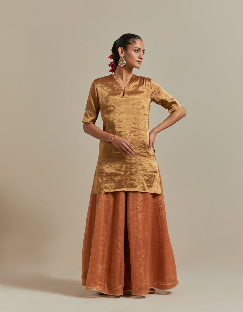 CY Vinusto Gold Zari Silk Kurta With Stipe Sharara Front 2