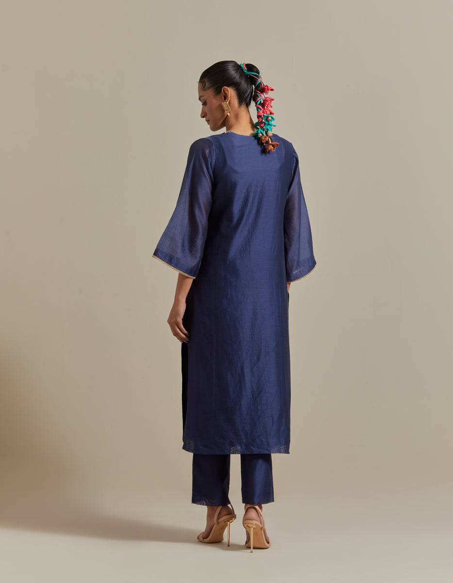 CY Vinusto Blue Embroidered Chanderi Kurta With Zari Striped Dupatta Back 1