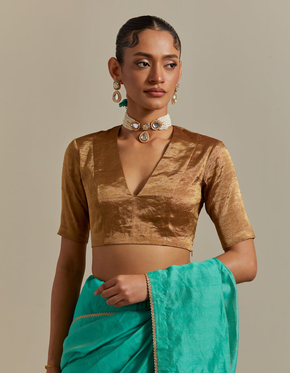 CY Vinusto Aqua Green Striped Chanderi Saree Set Closeup 2