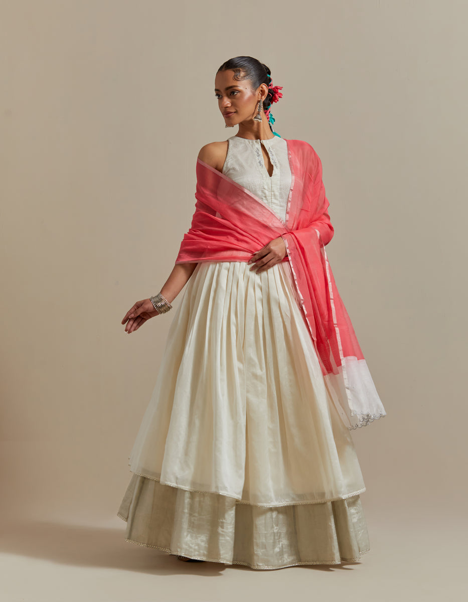 CY Vinusto Ivory & Silver Layerd Skirt Set Front 1