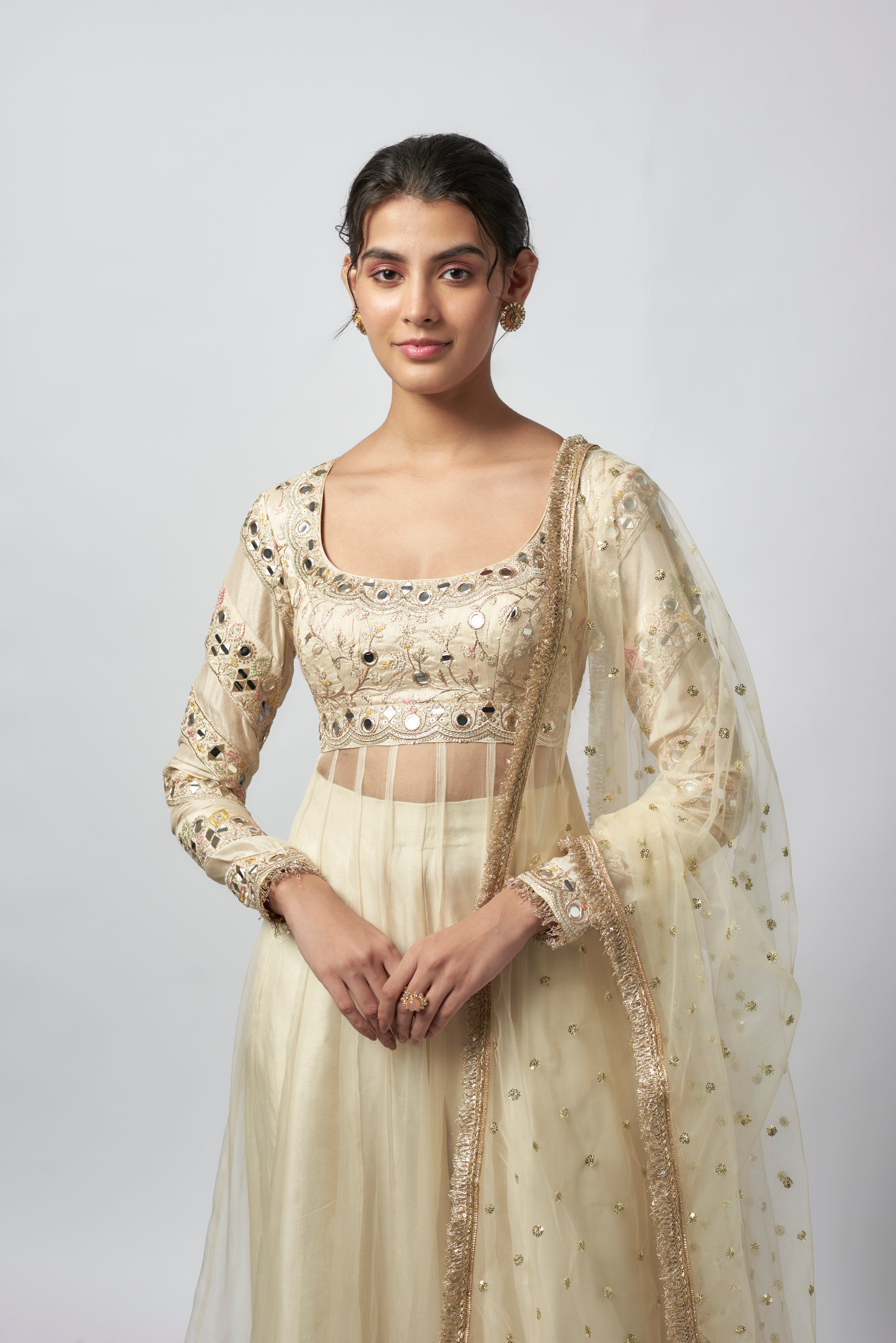 CY Gopi Vaid Bhoomija AG Set Closeup 1