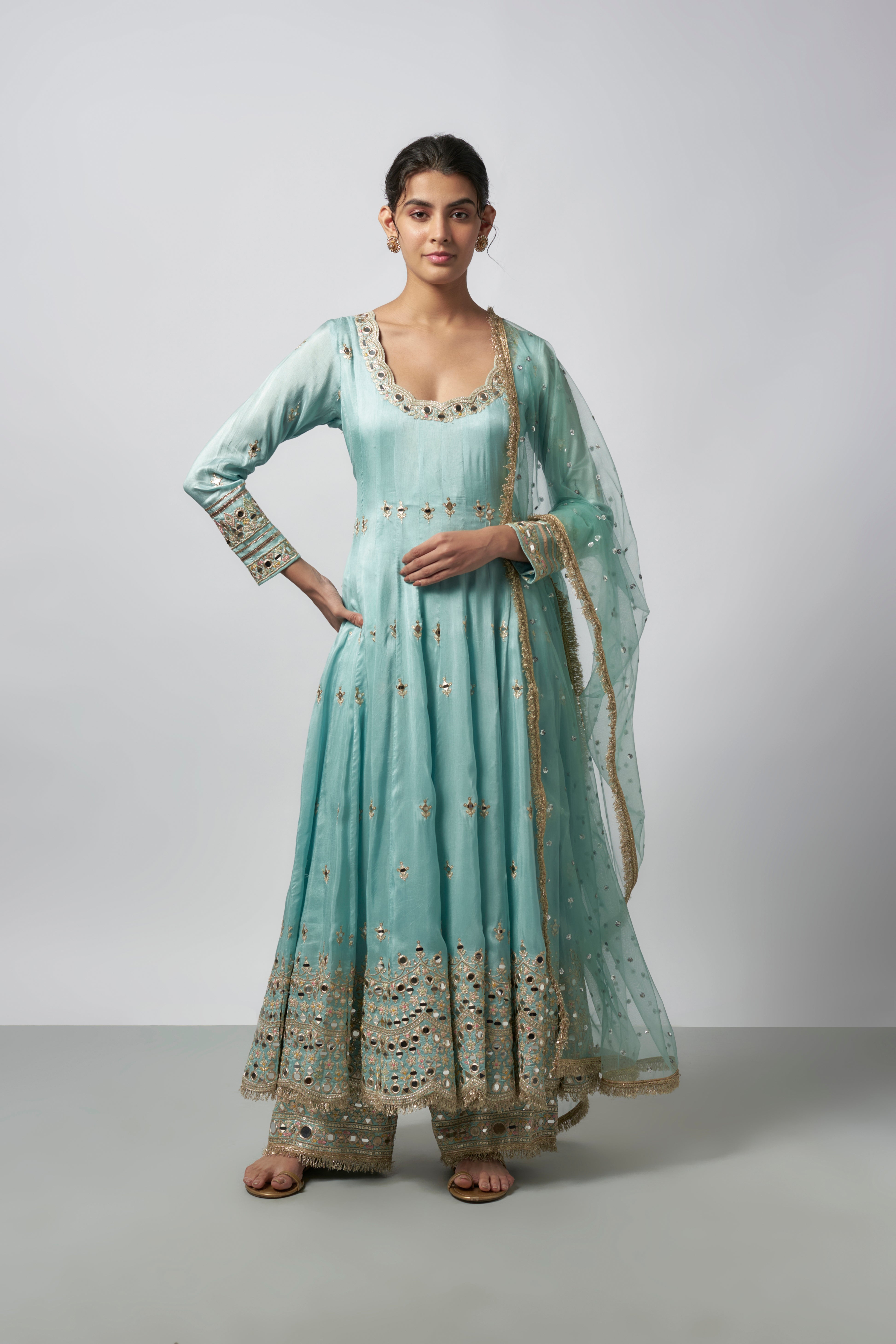 CY Gopi Vaid Fahar AG Set Front 1