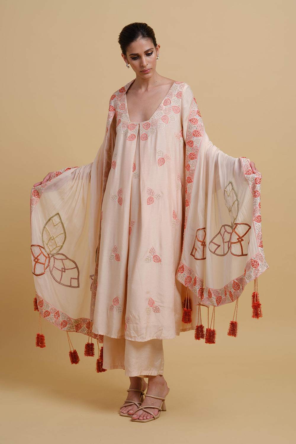 Manohara Kurta Set