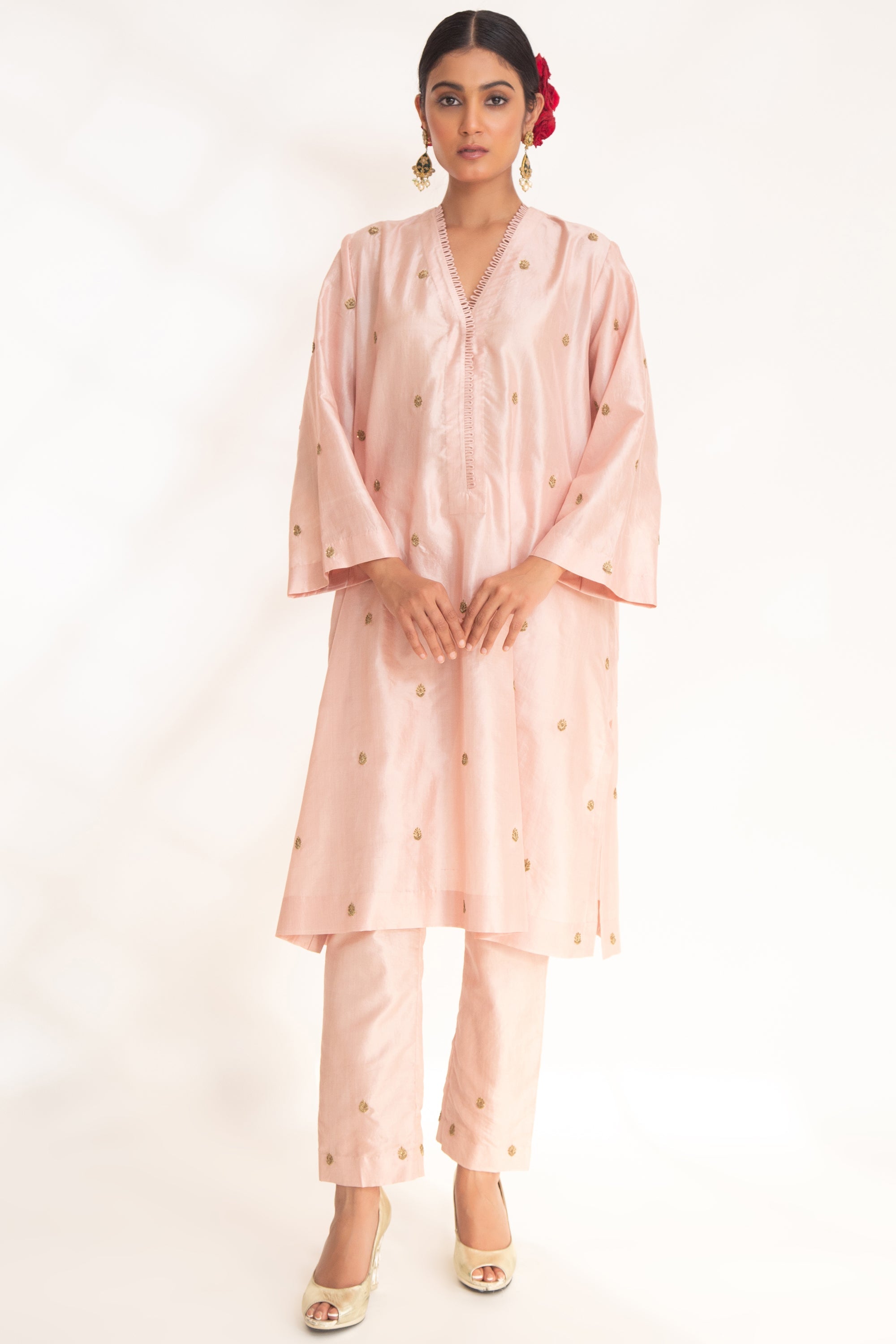 Ojal Pink Kurta Set