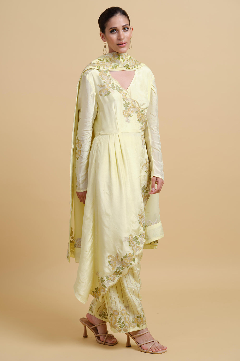 Indradevi Kurta Set