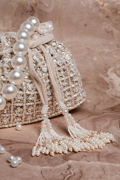 CY Nayaab By Sonia Flower Bed Nano Ivory Closeup 1