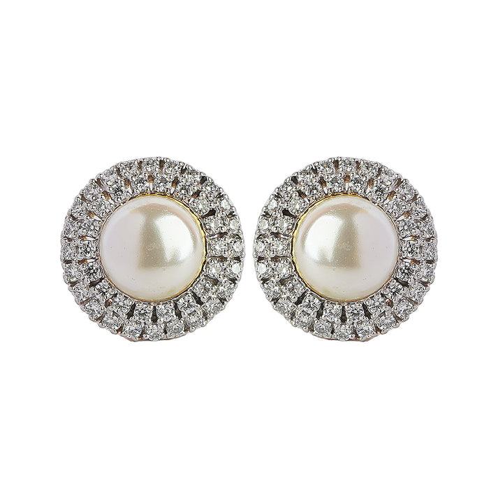 CY Sica Jewellery Pearl Earrings Closeup 2