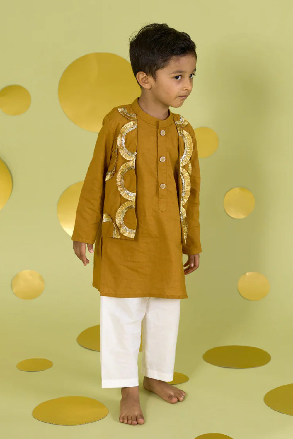 GOLDEN BANDI SET GOTA