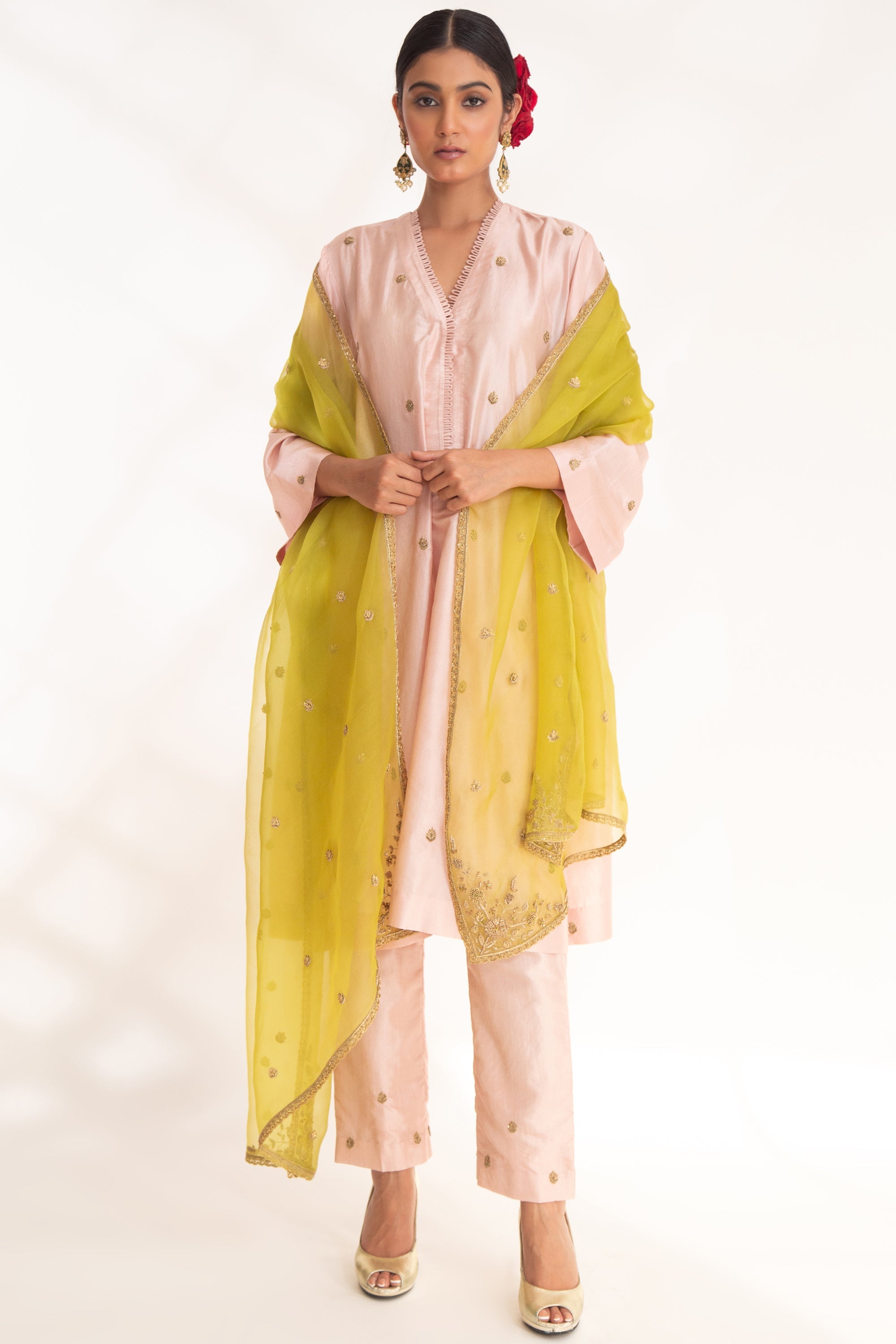Ojal Pink Kurta Set