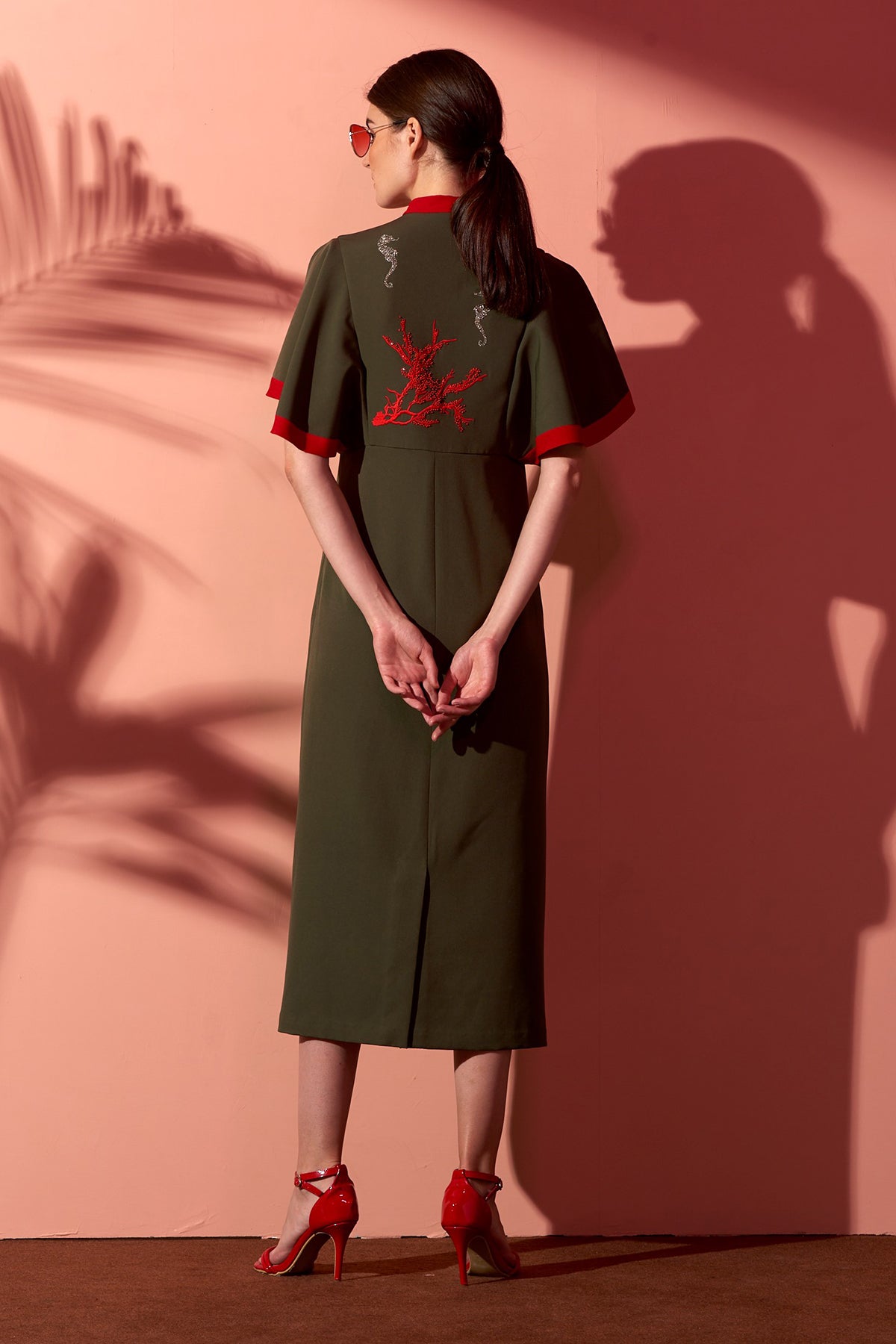 Coral Reef & Seahorse Frill Sleeves Midi Dress