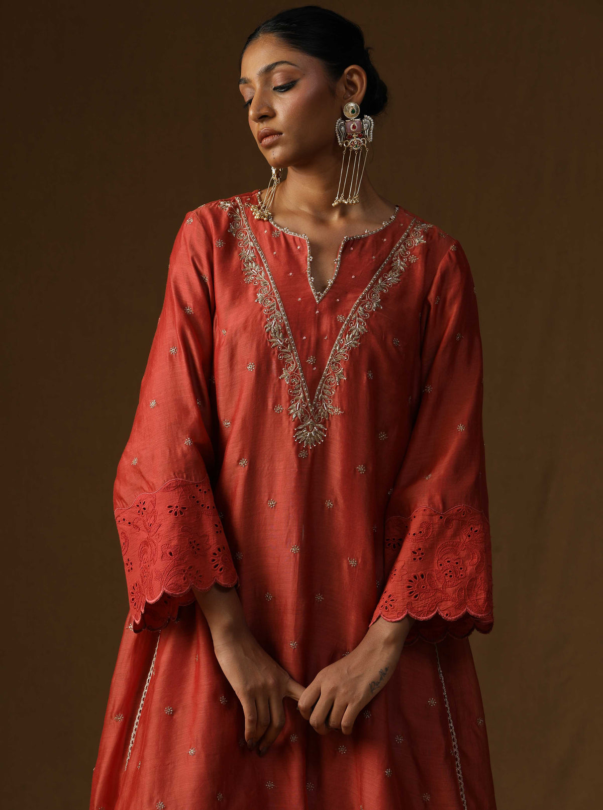 Sakhi Noor Narangi Kurta Set