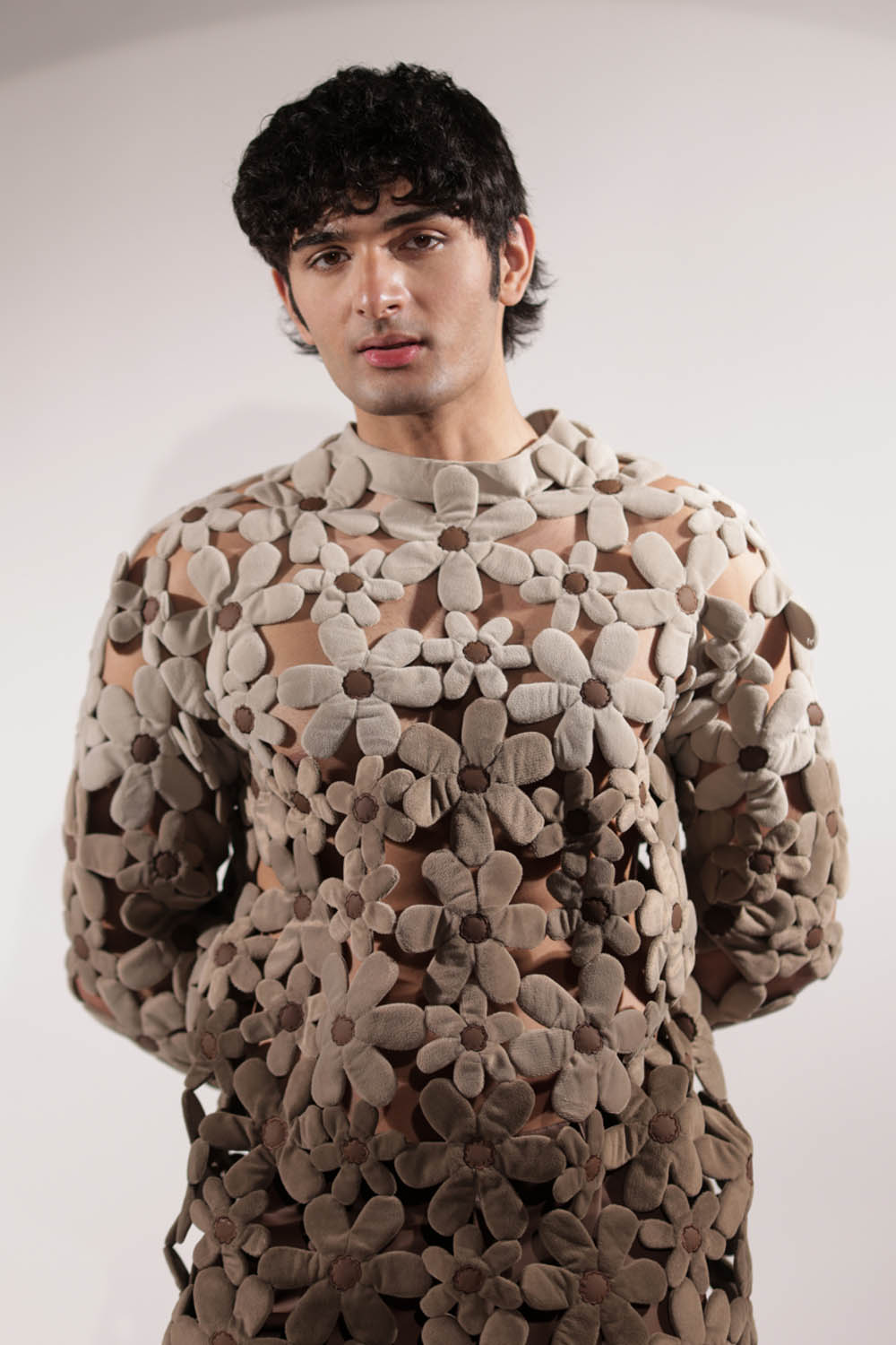 3D Quilted Flower Ombre Sweatshirt