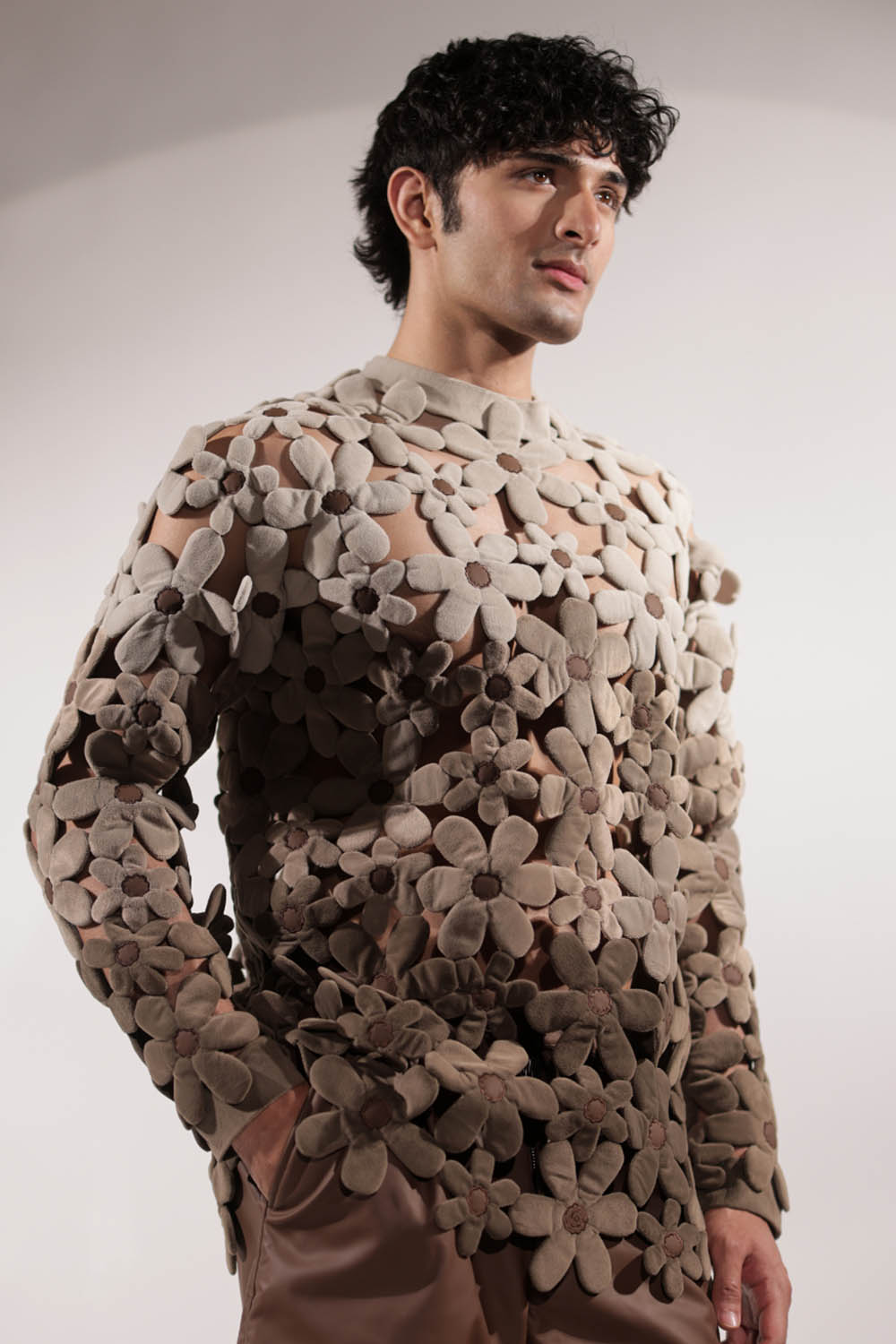 3D Quilted Flower Ombre Sweatshirt