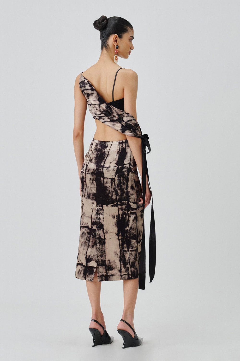 Monolith crop top