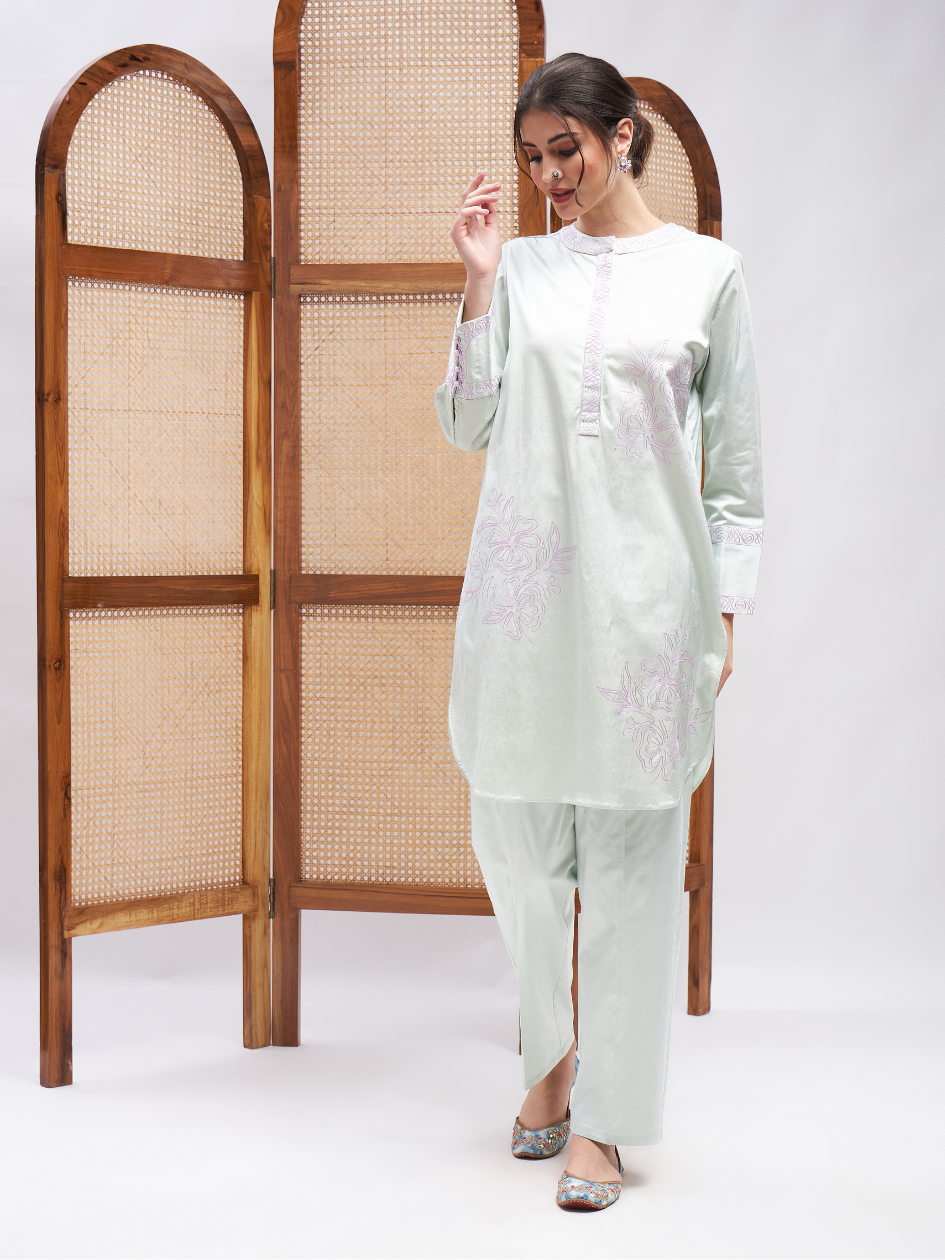 Iyaan Kurta Set
