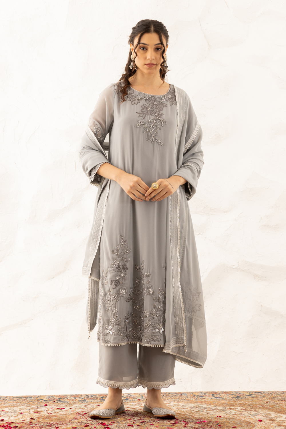 Yukti Suit With Plazzo