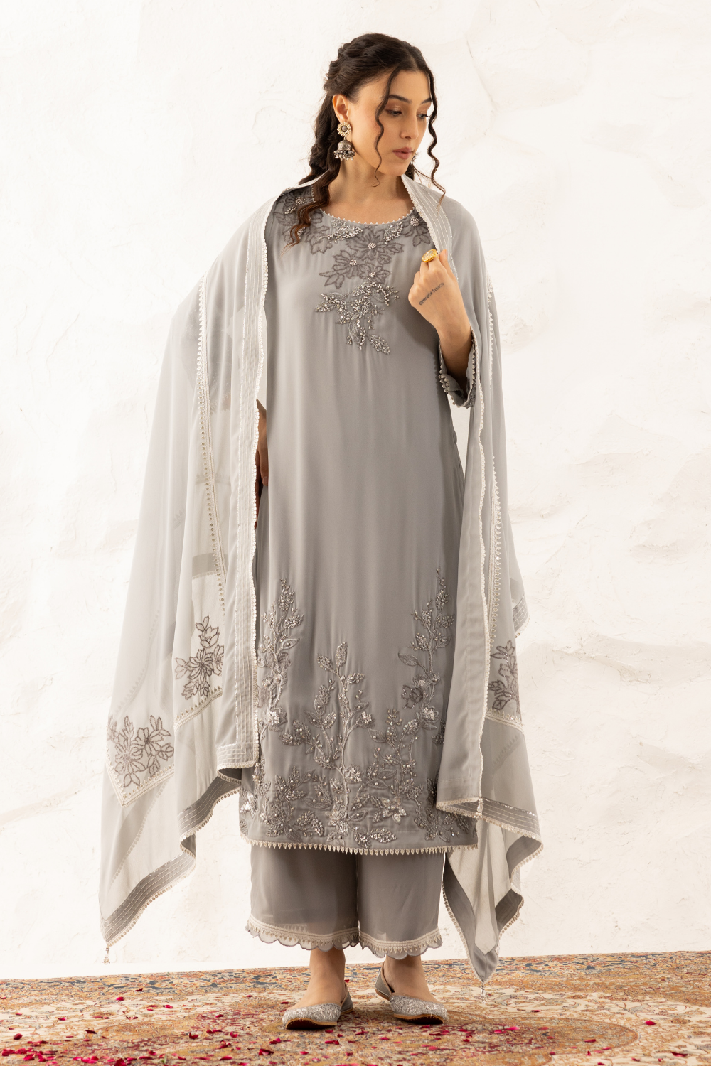 Yukti Suit With Plazzo