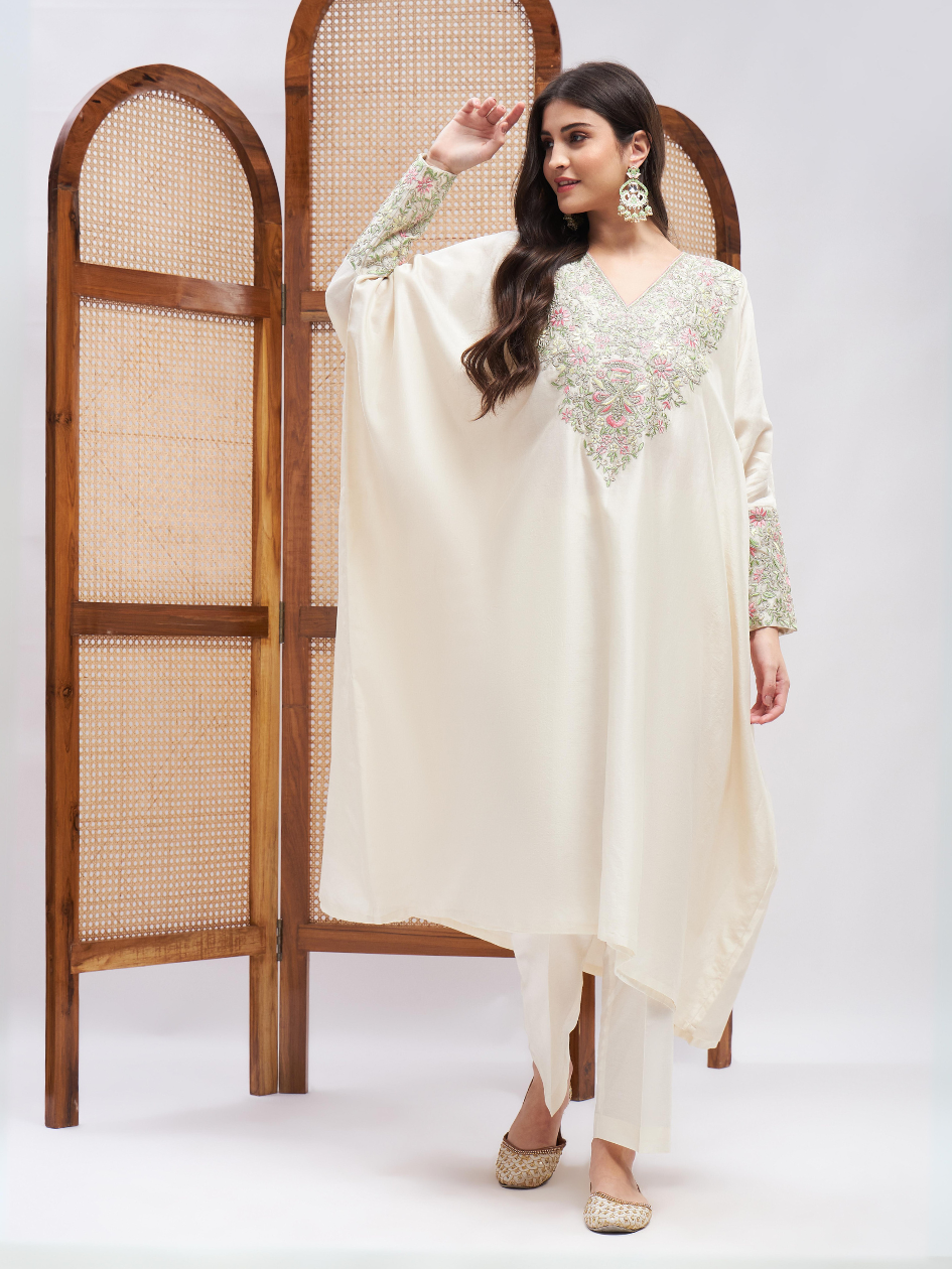 Ruhaniyat Kaftan Kurta Set