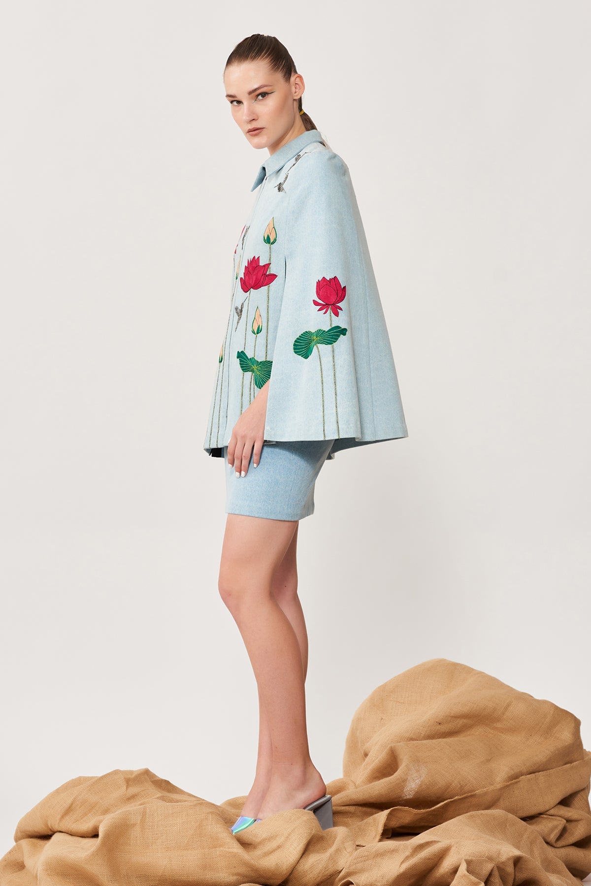 Lotus & Humming Bird Cape
