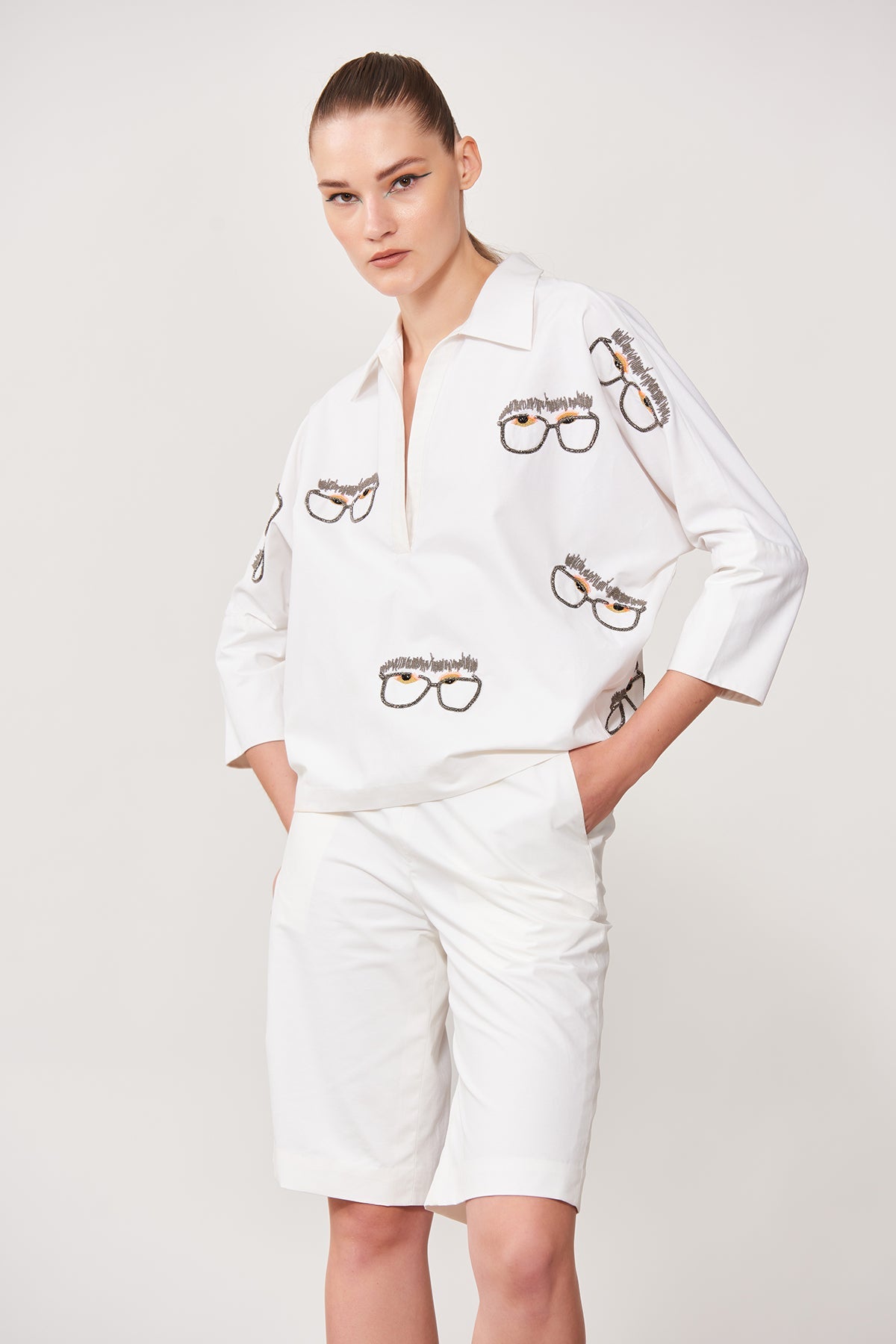 Specky Eyes Dolman Sleeves Top With Shorts