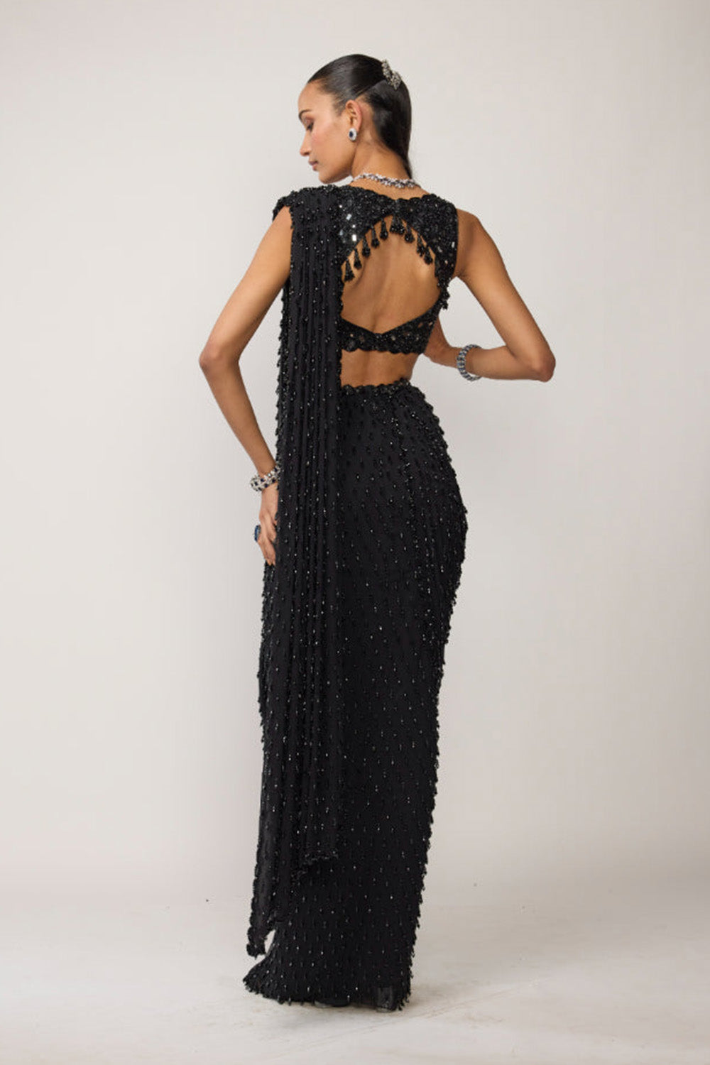 Black Single Drop V Neck Saree Set