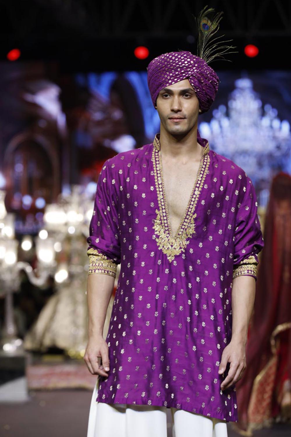 Rehzaar Amethyst Kurta Set