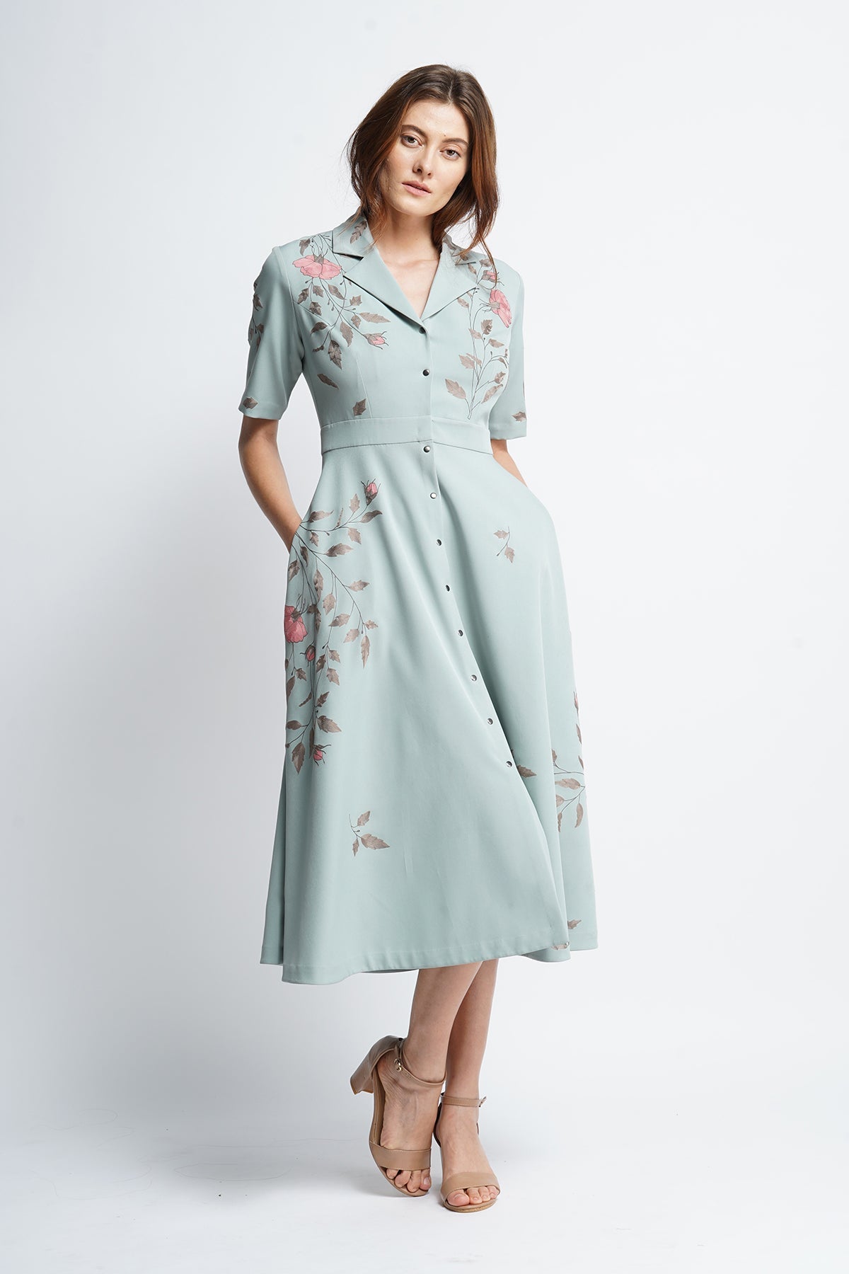 Roses Buds And Leaves Coat Collar Circular Dress