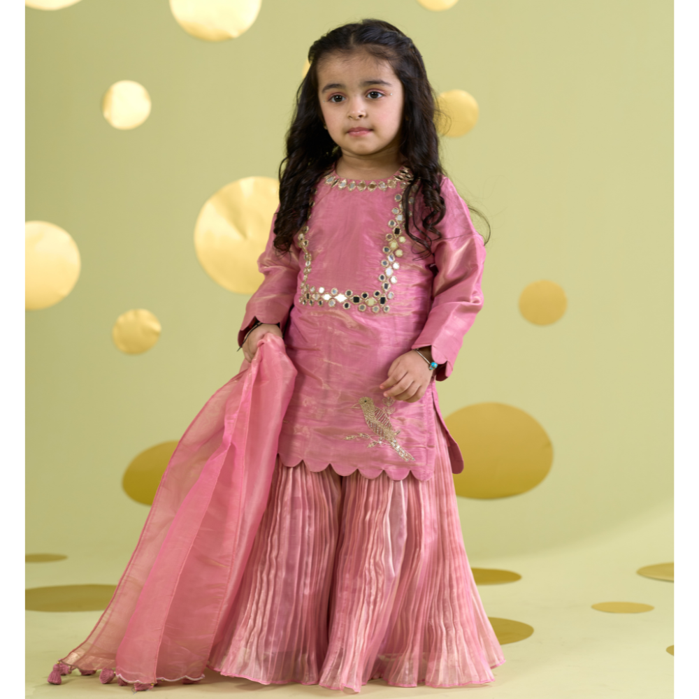 PINK BIRD SHARARA