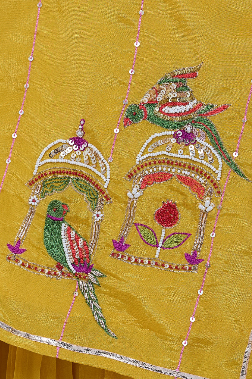 YELLOW PARROT SHARARA SET