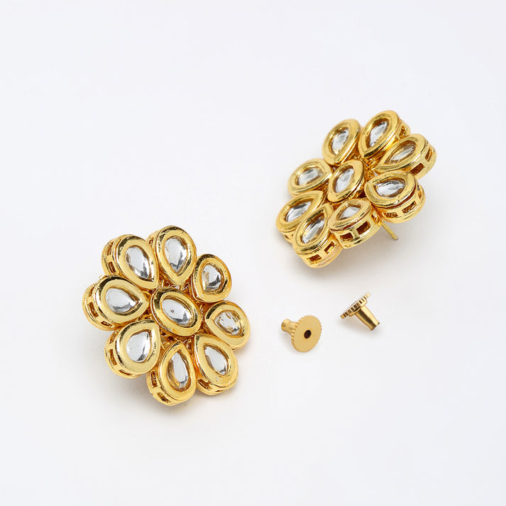 Kundan Choker With Studs