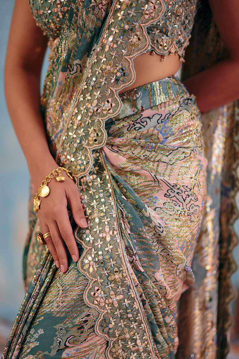 GULABI-JHALAK