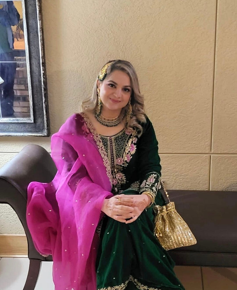 CY A Clutch Story Gold sequins Potli 1