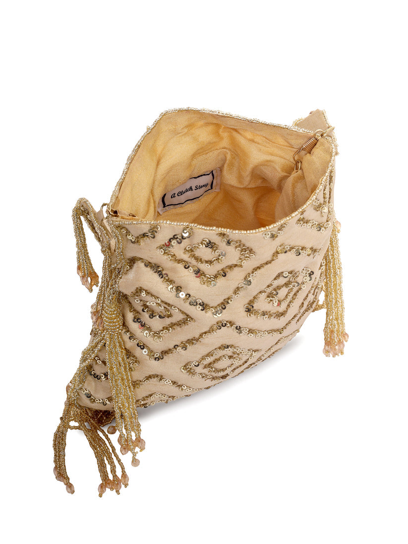 CY A Clutch Story Rhombus Sparkle Potli Front 5