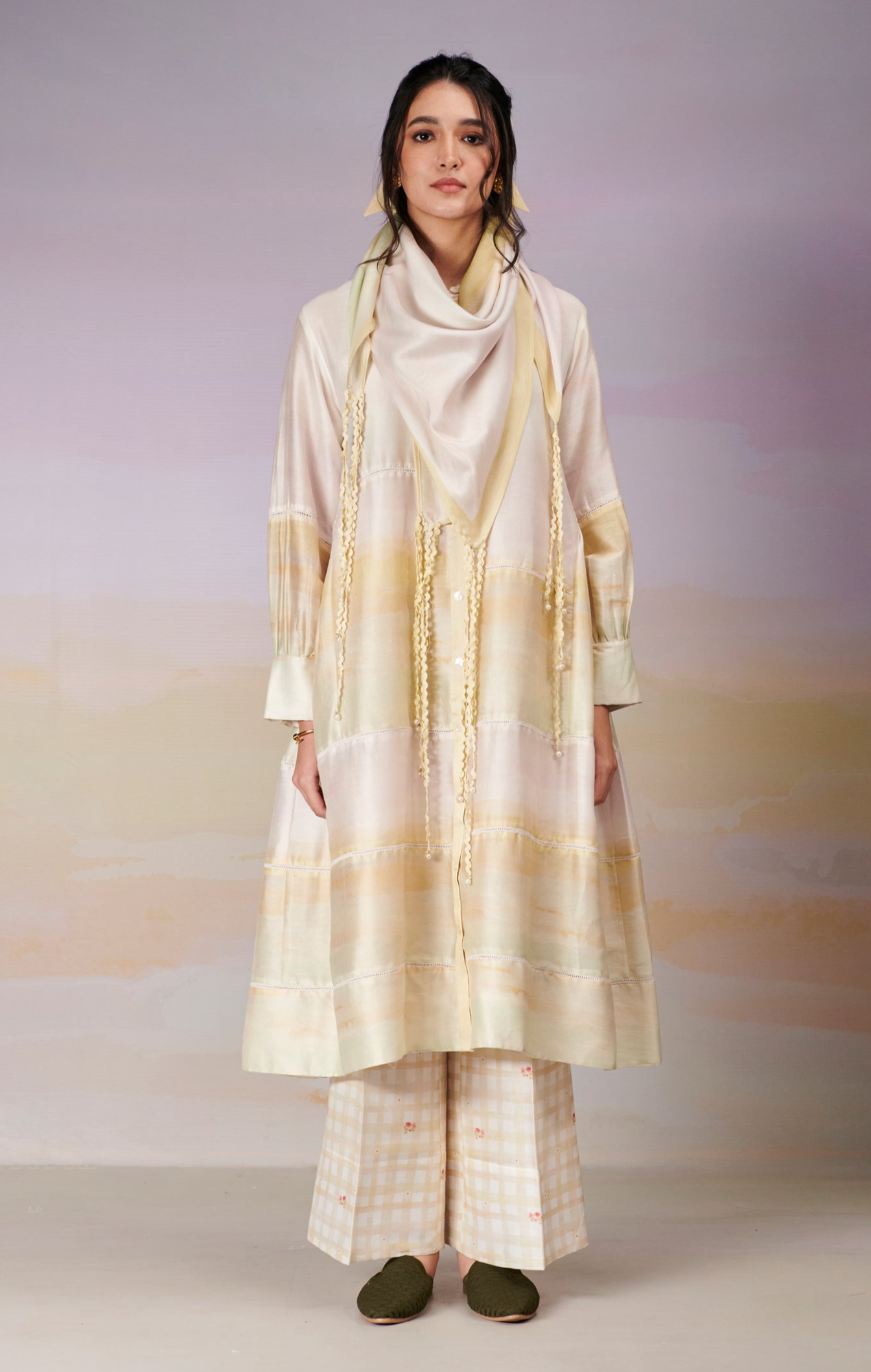 After Glow Kurta And Trousers Co-Ord Set