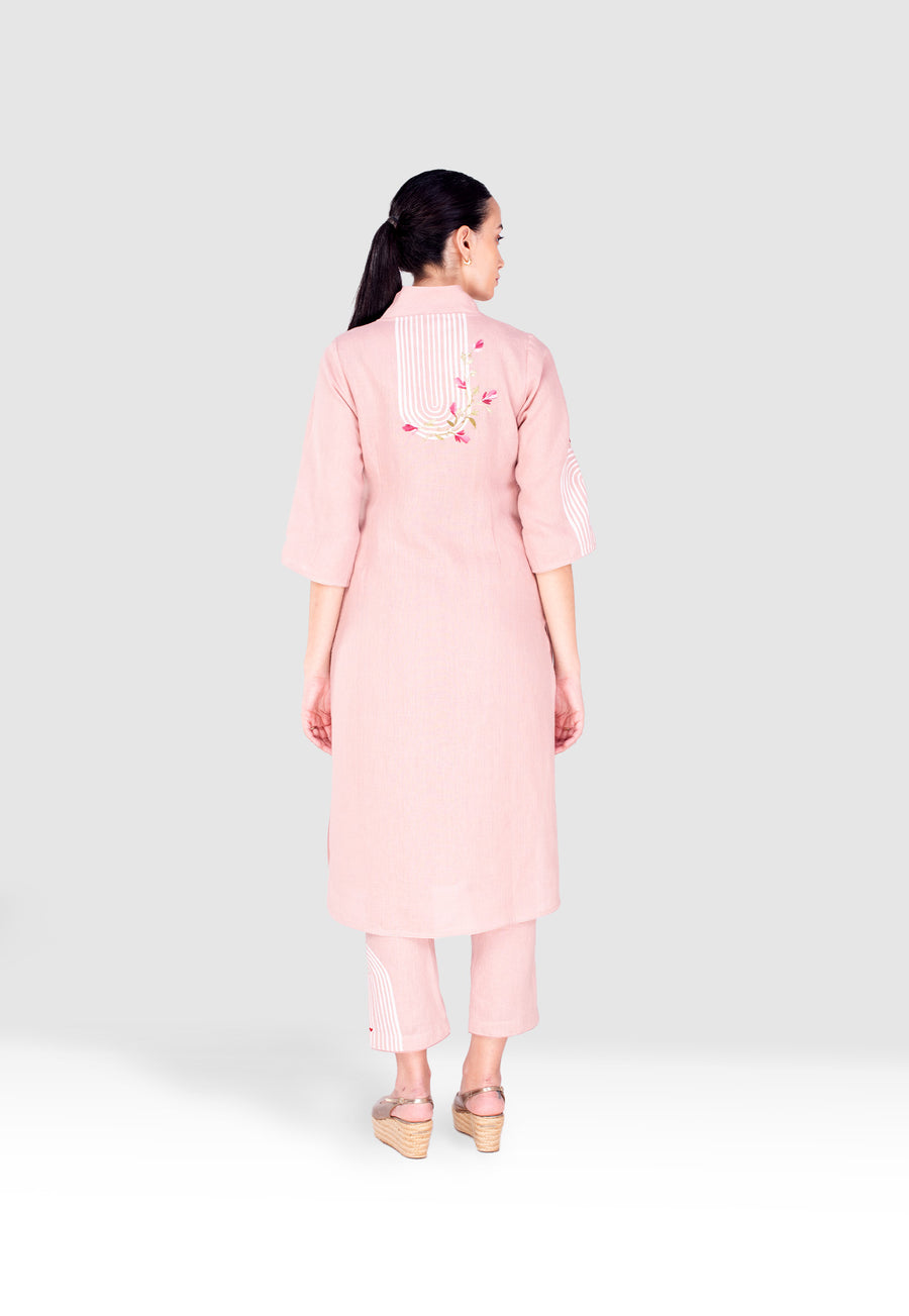 Arch Maze Kurta Set