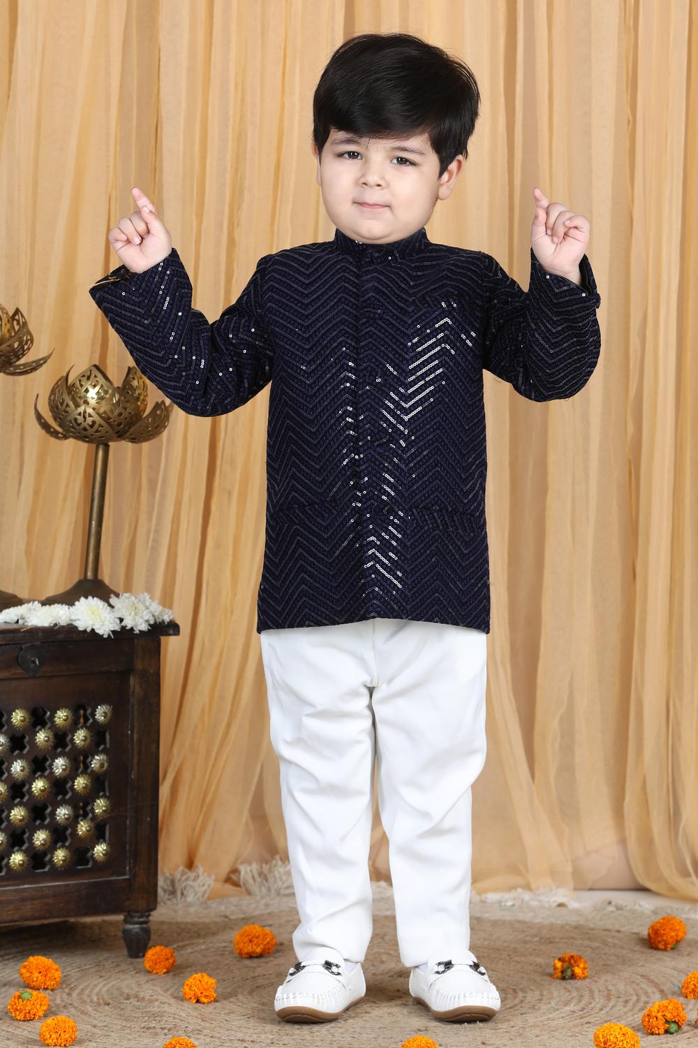 Coat With Slim Fit Pants