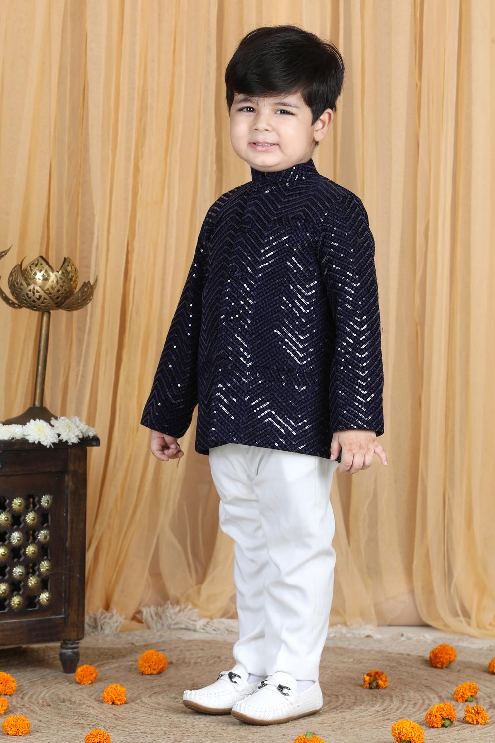 Coat With Slim Fit Pants