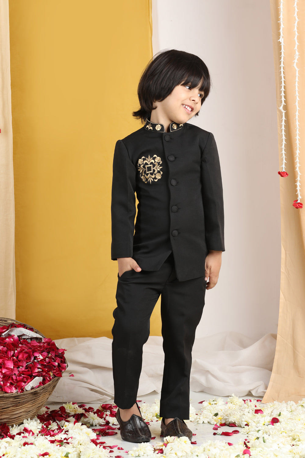 Boy Bandgala With Thread Embroidery