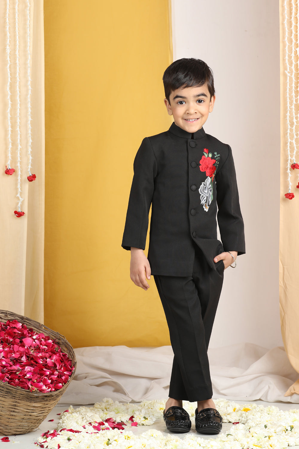 Thread Embroidery On Sherwani N Pants