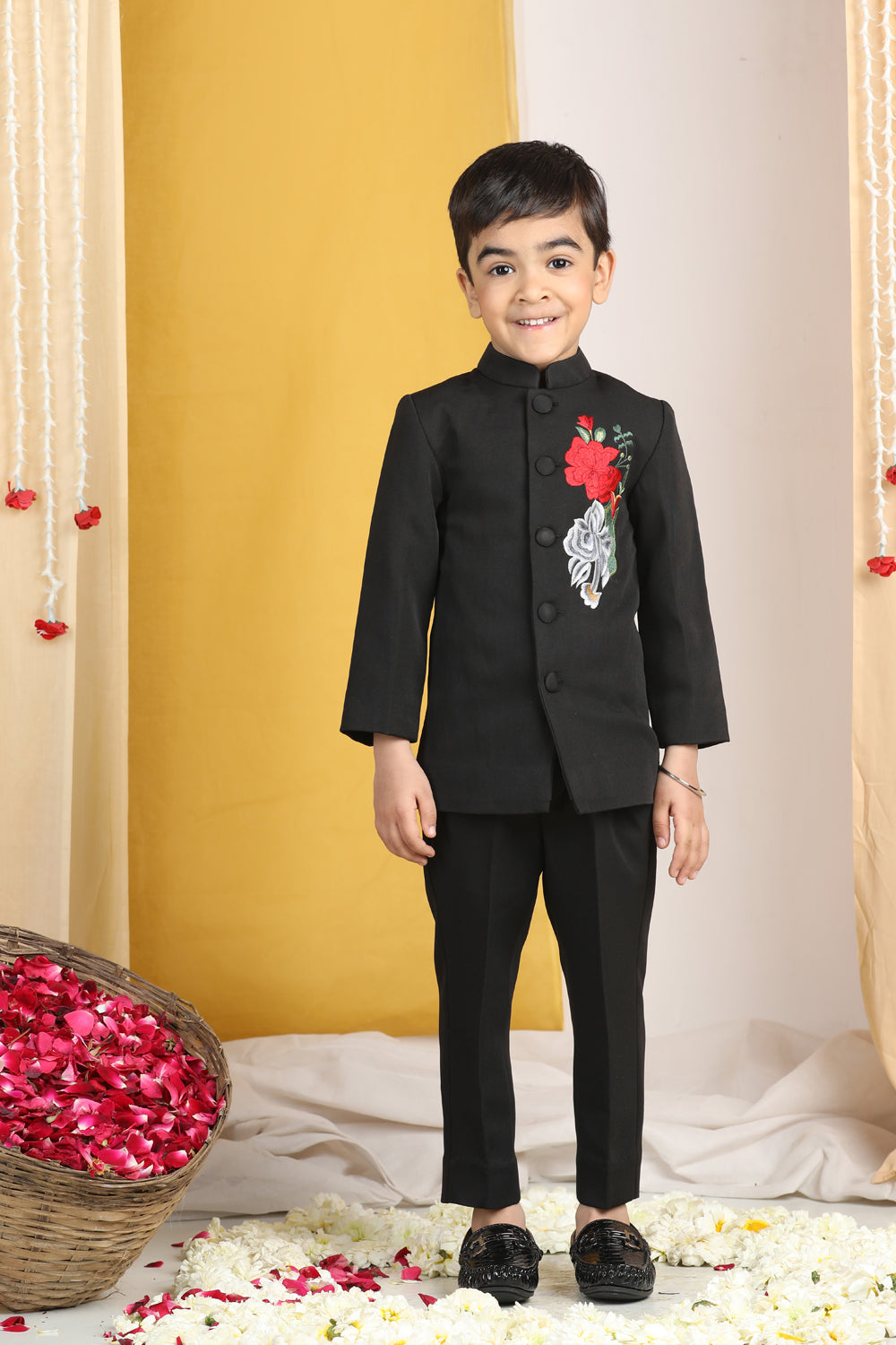 Thread Embroidery On Sherwani N Pants