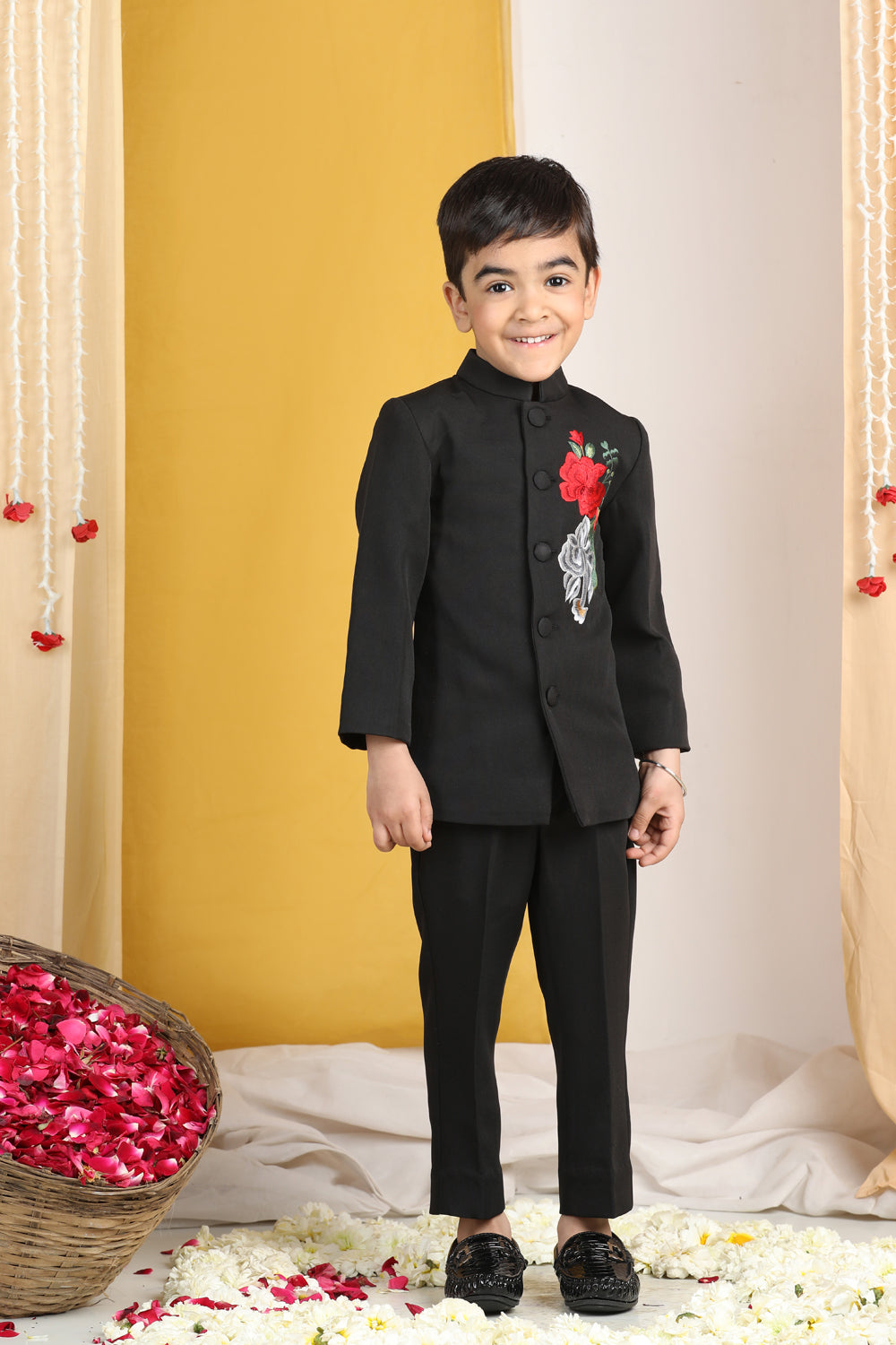 Thread Embroidery On Sherwani N Pants