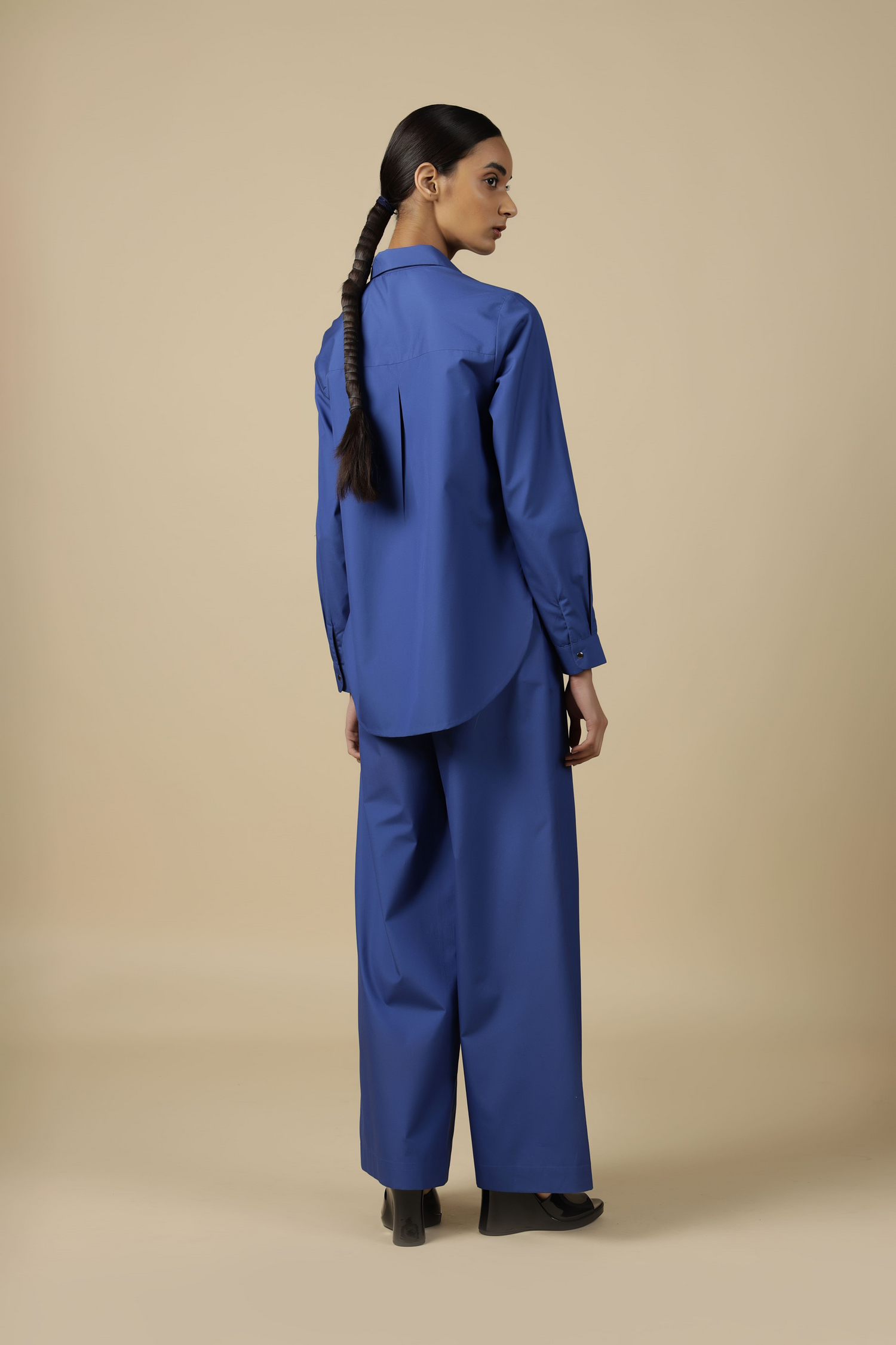 Flared Pants Of "(Big Leaf High Low Shirt)"