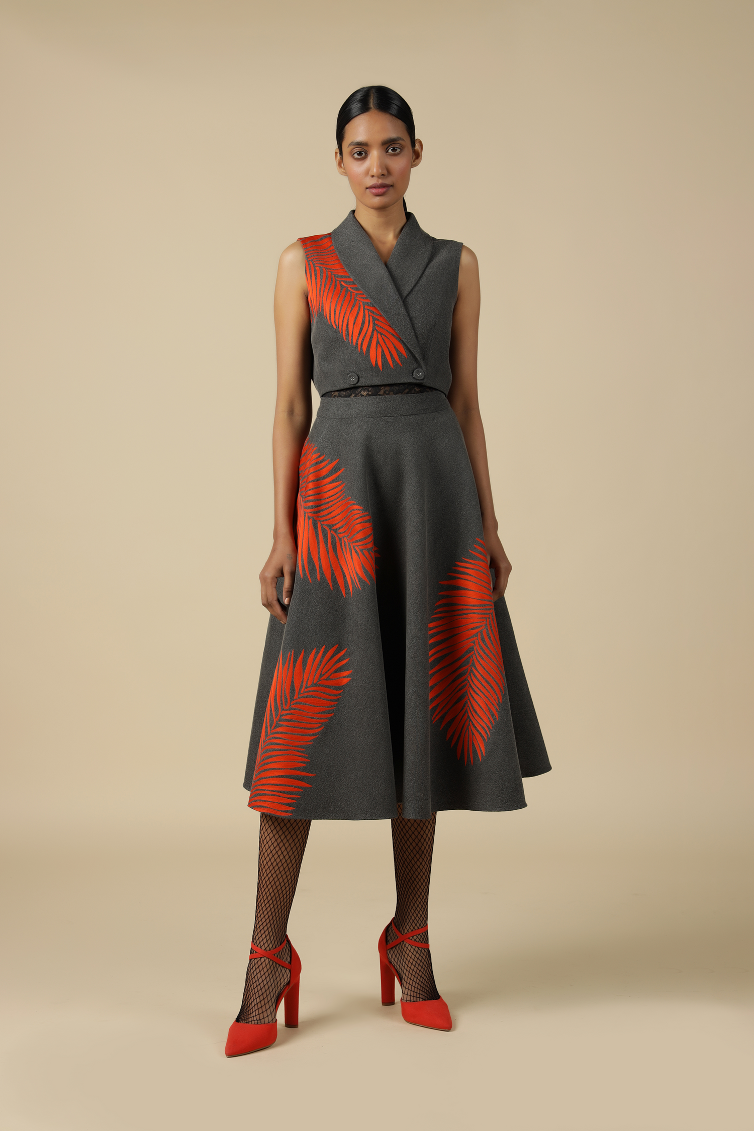 Circular Skirt Of Big Leaf Wrap Crop Top