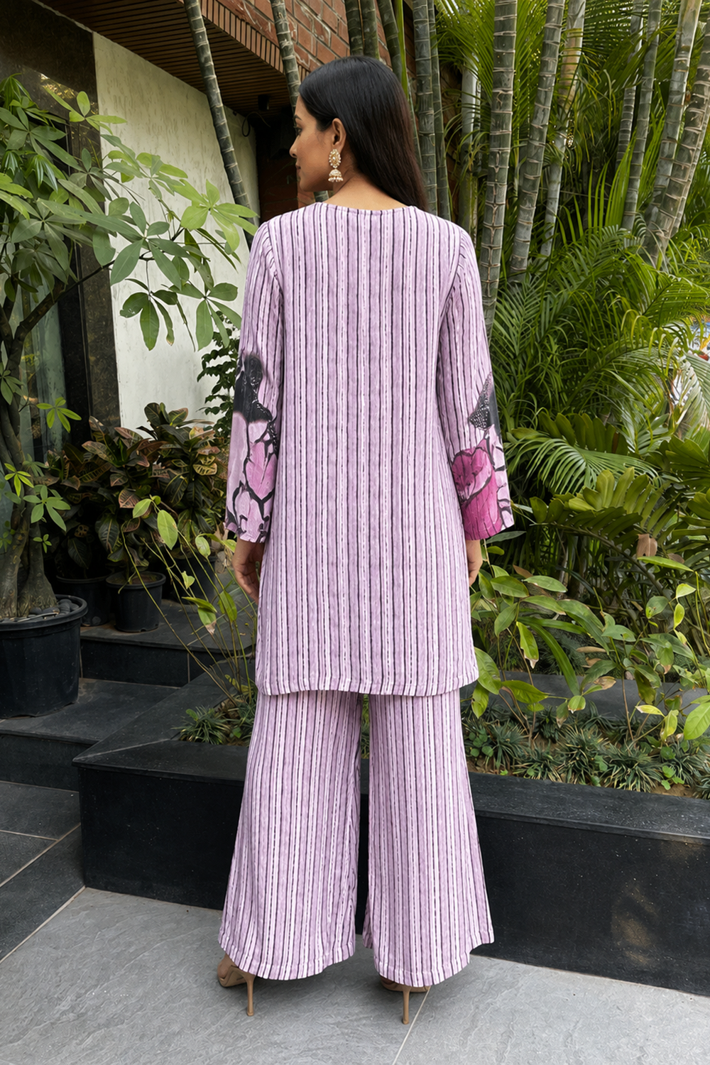 Floral Print Kurta with Striped Pant