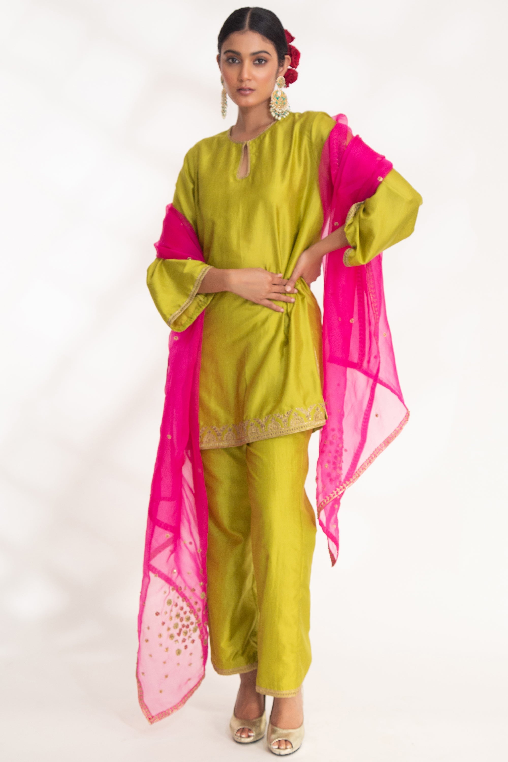 CY Chhaya Mehrotra Aavya Green Kurta Set Front 1