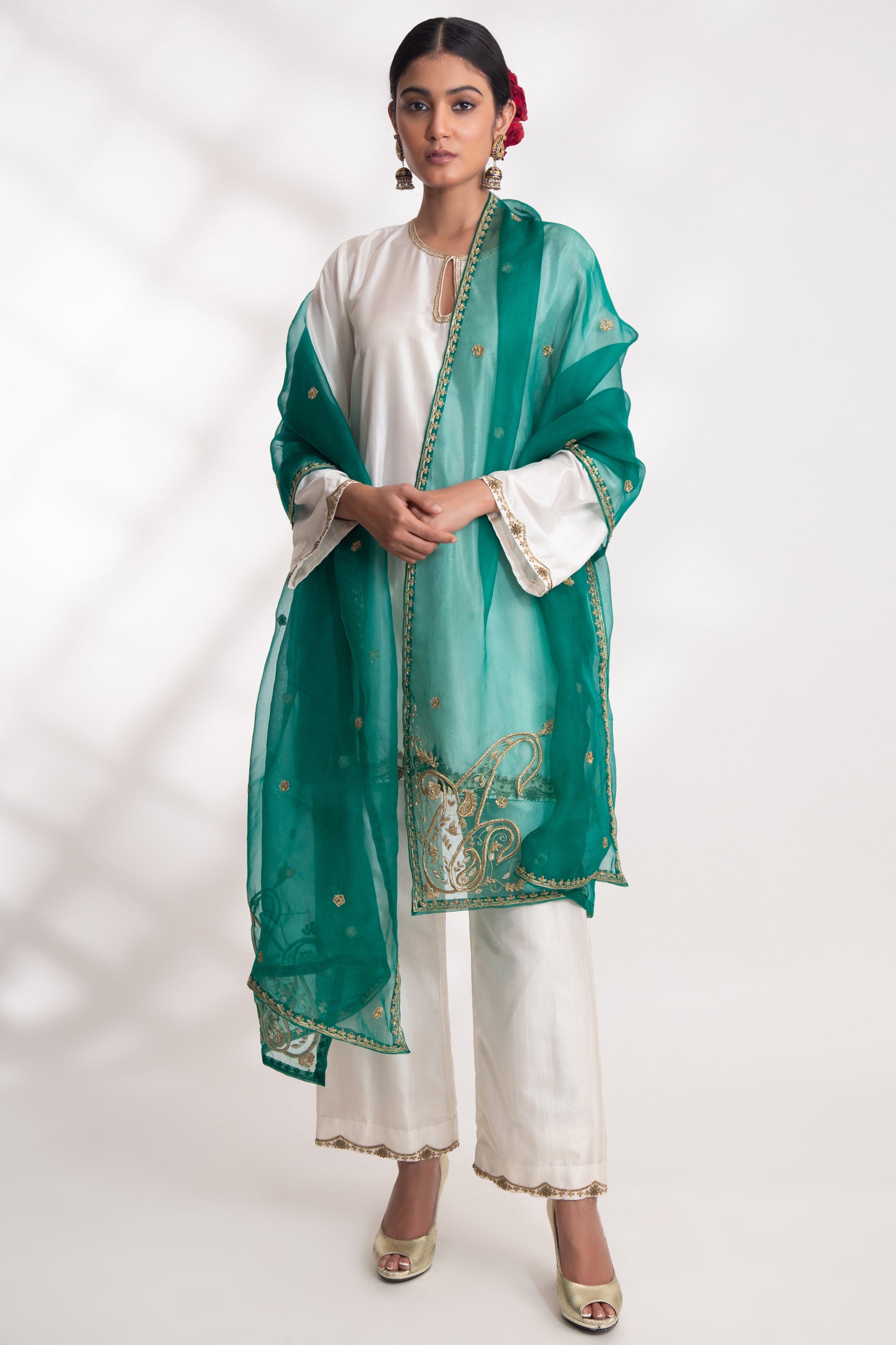 CY Chhaya Mehrotra Lekha White Kurta Set Front 1
